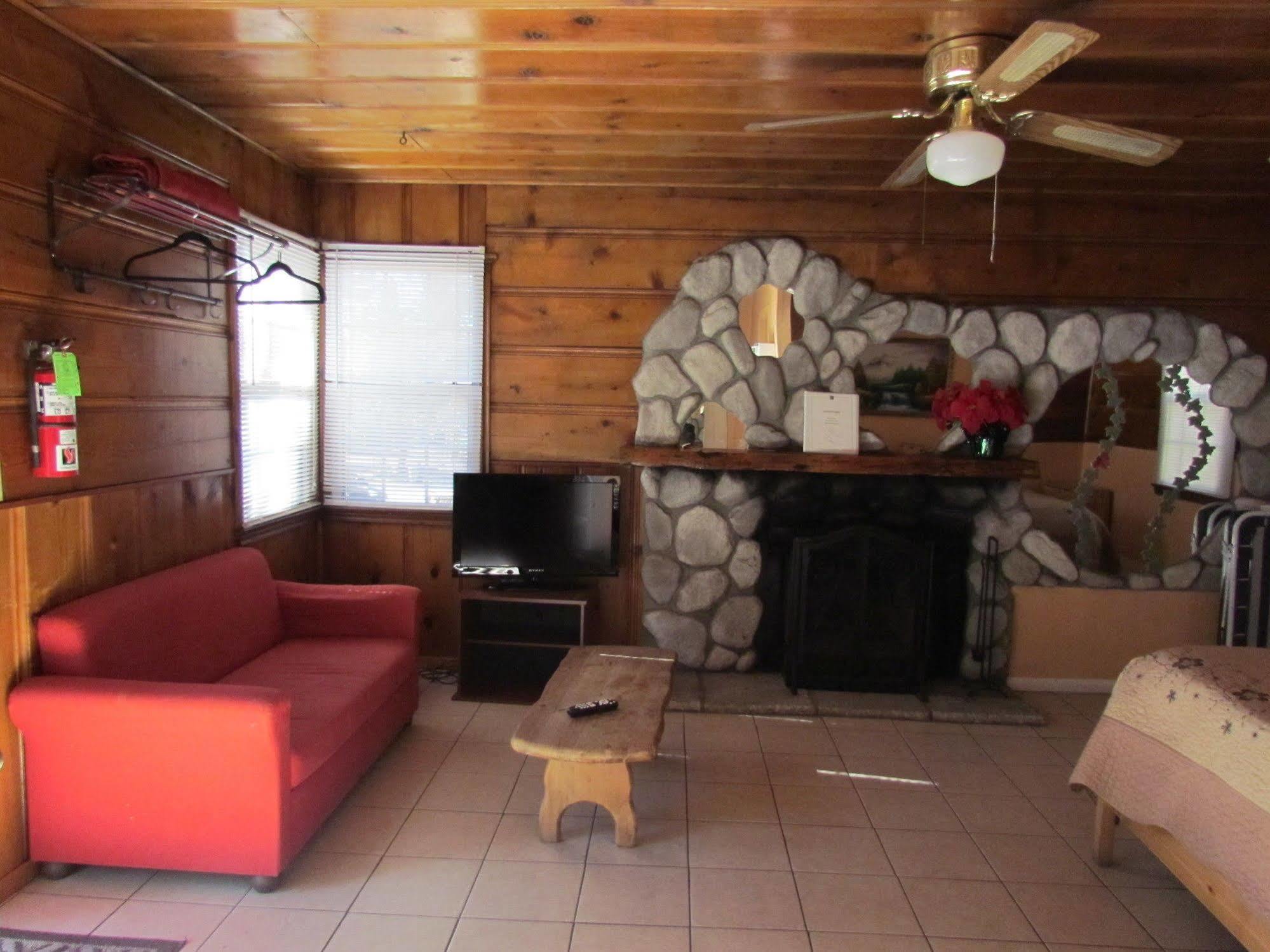 Lakewood Cabins بيغ بير لاكي، سان بيرناردينو، كاليفورنيا المظهر الخارجي الصورة